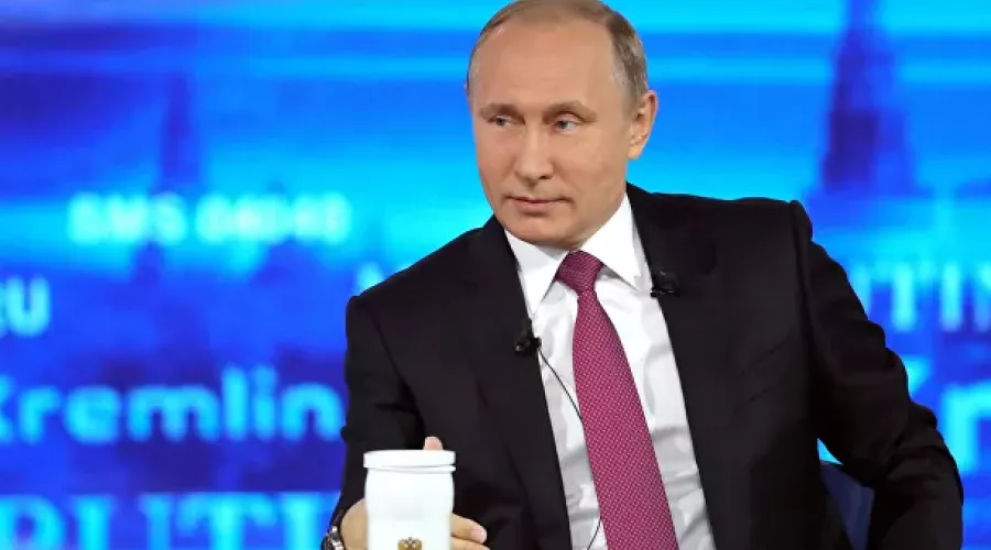 Прямая линия: Путин рассказал о вакцинации и назвал препарат, которым привился