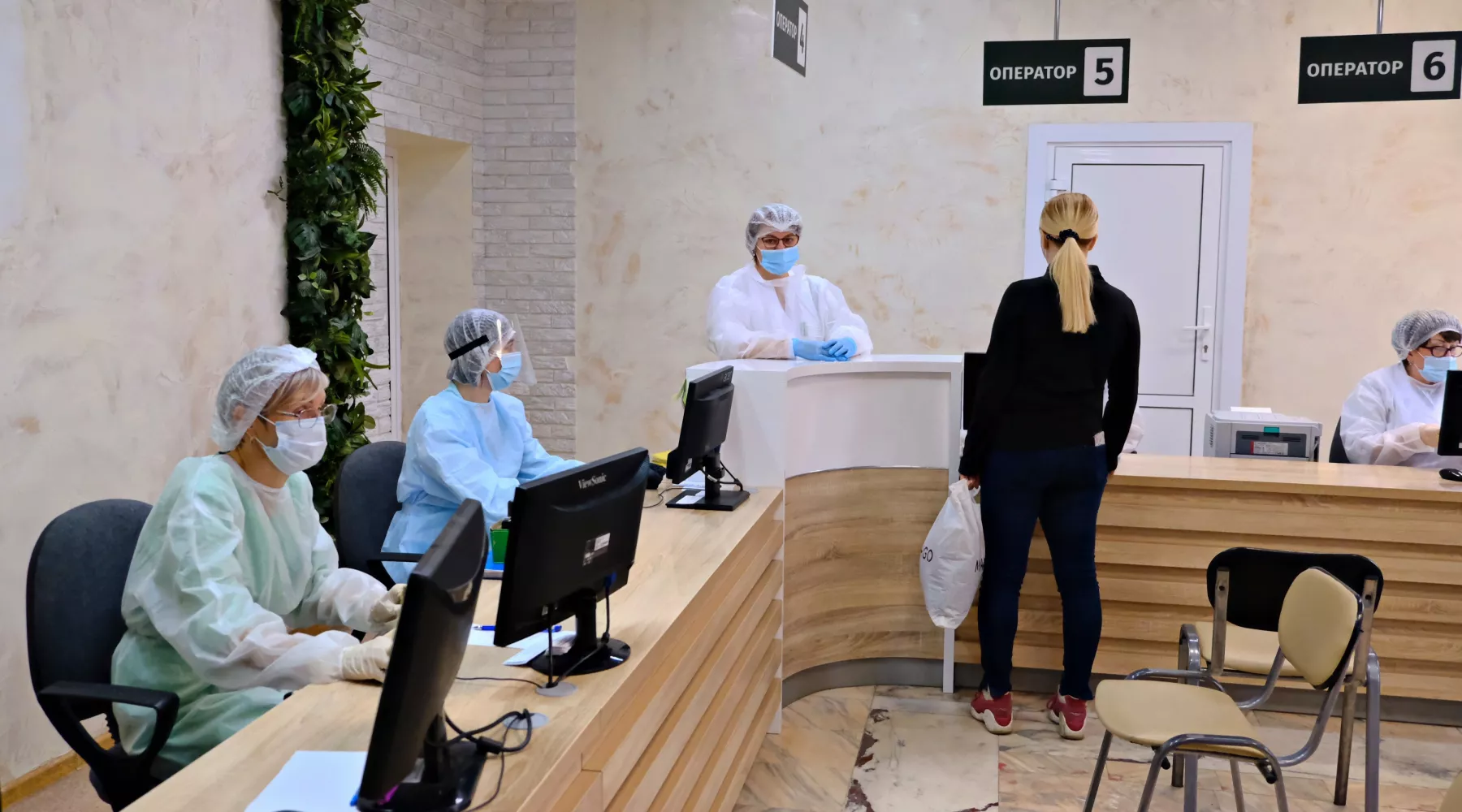 Персональные приглашения для переболевших: коротко о ситуации с COVID на 6 июля