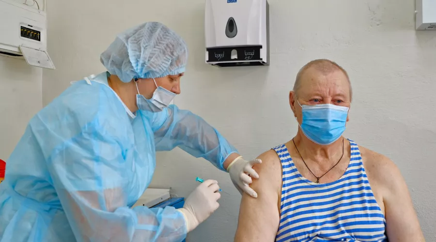 В Бийске открыли еще один пункт вакцинации от COVID