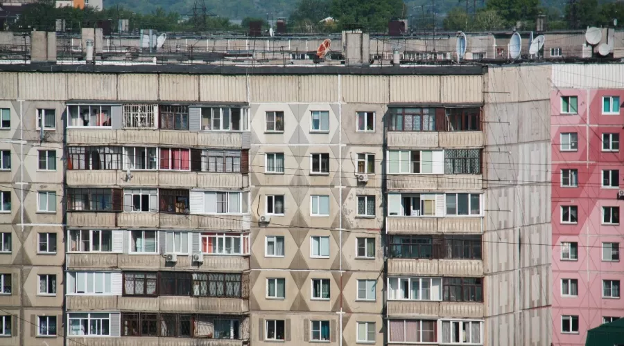 В каких районах Бийска 7 июля отключат электроэнергию и горячую воду