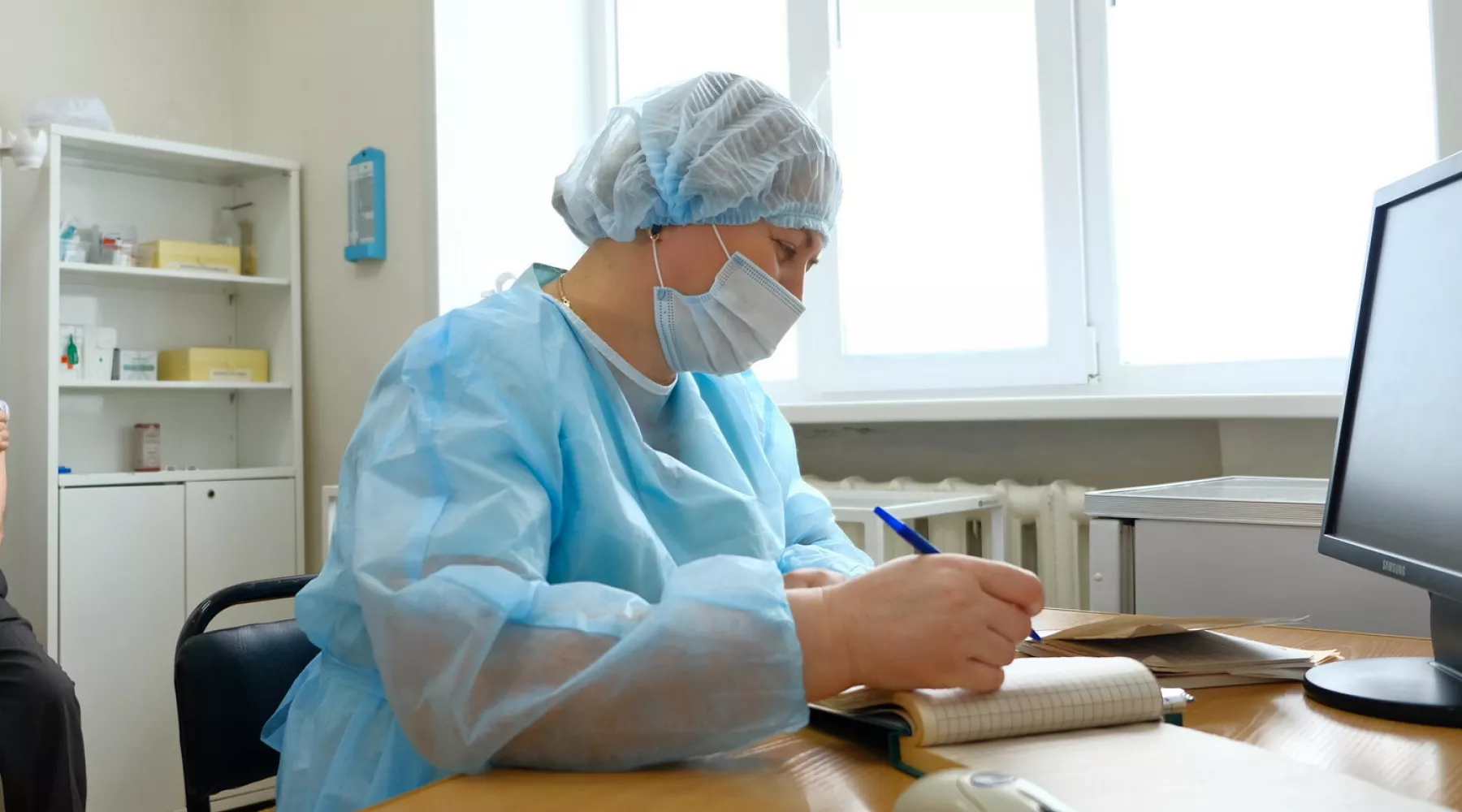 Бийчан предупредили об ответственности за покупку сертификатов о вакцинации