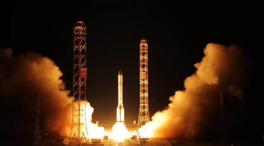 Жителей Алтая предупредили о возможном падении частей ракетоносителя «Протон-М»