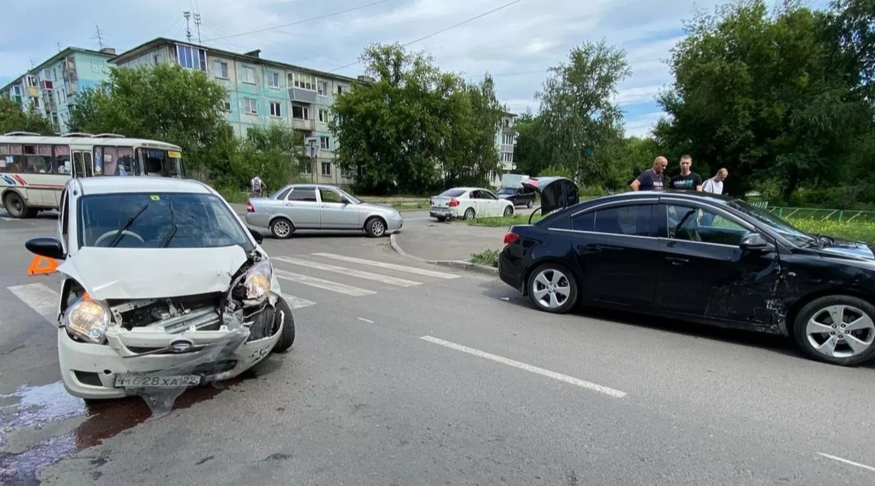 Бийчане предлагают установить лежачего полицейского на Чайковского-Ленинградской