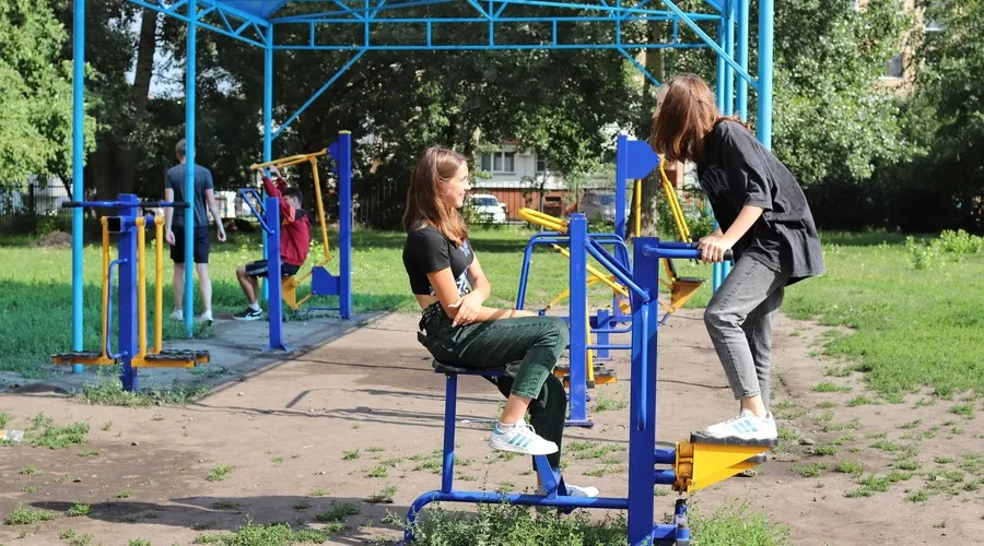 В Бийске более 30 воркаут площадок используют не спортсмены, а дети