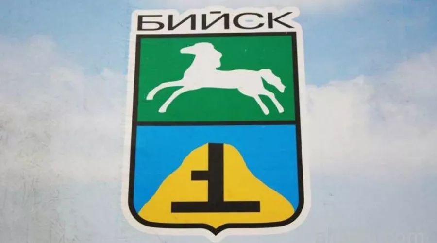Только мы с конем: в Бийске не намерены менять герб города