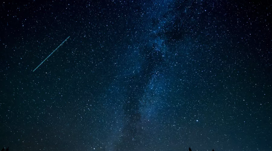 12 августа в Алтайском крае можно будет наблюдать пик звездопада Персеиды