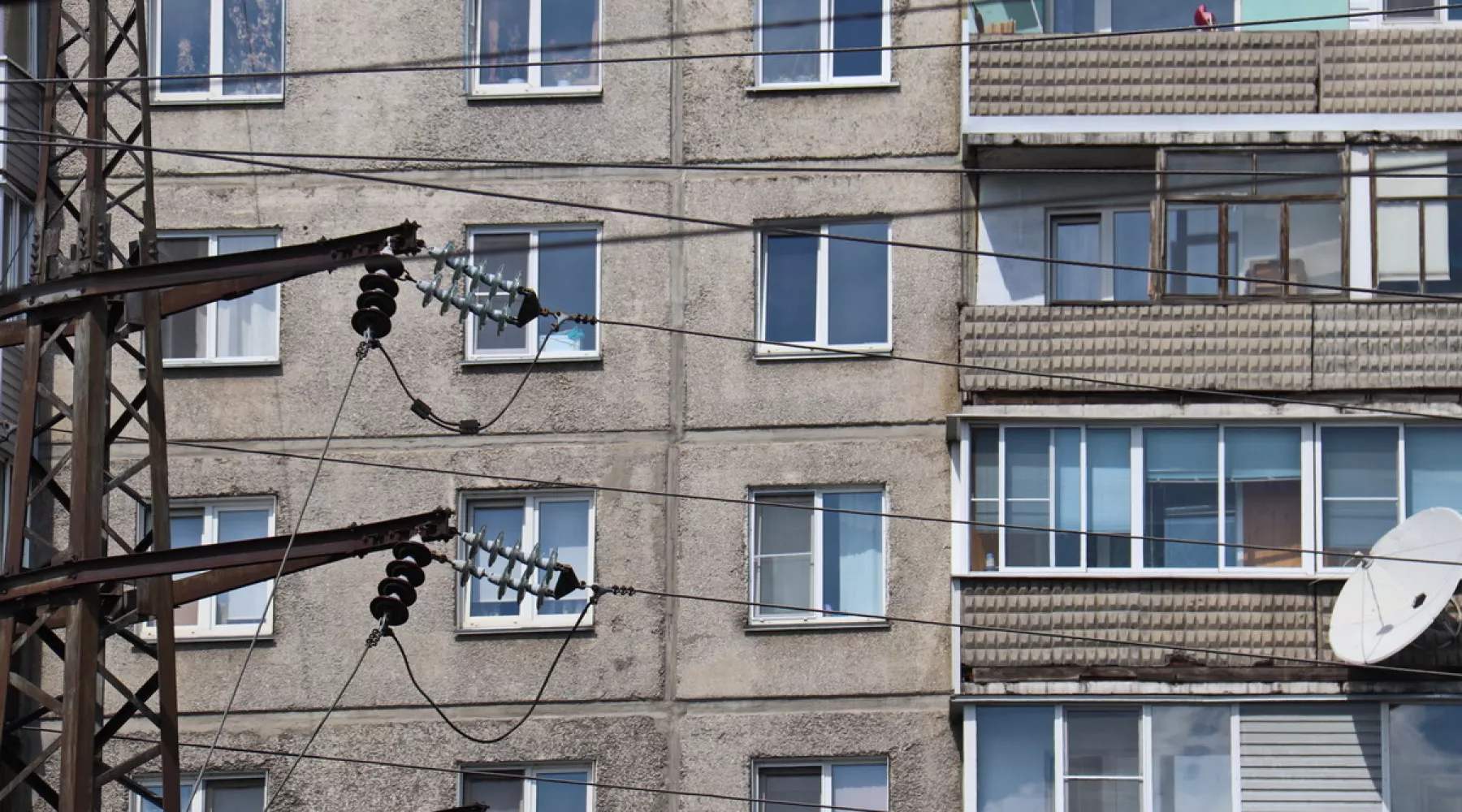 В нескольких районах Бийска 9 августа отключат электроэнергию