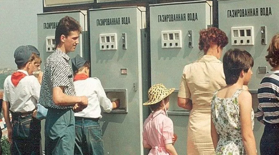 С сиропом и без: в Бийске продают аппарат для газировки по-советски