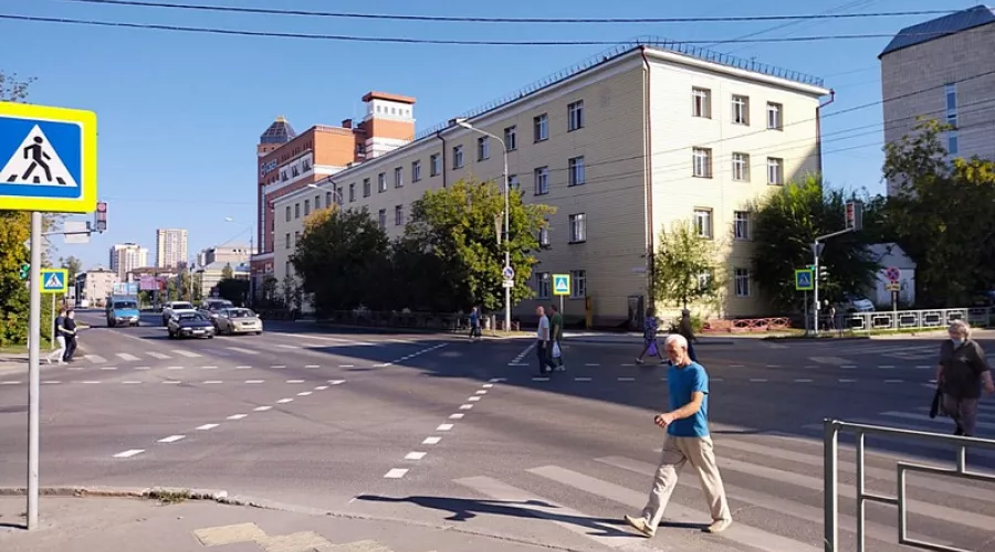 В Алтайском крае начали делать диагональные пешеходные переходы 