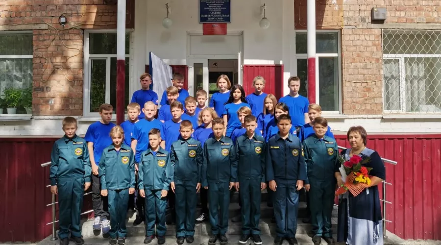 1 сентября в Бийске начал работу кадетский класс МЧС России 