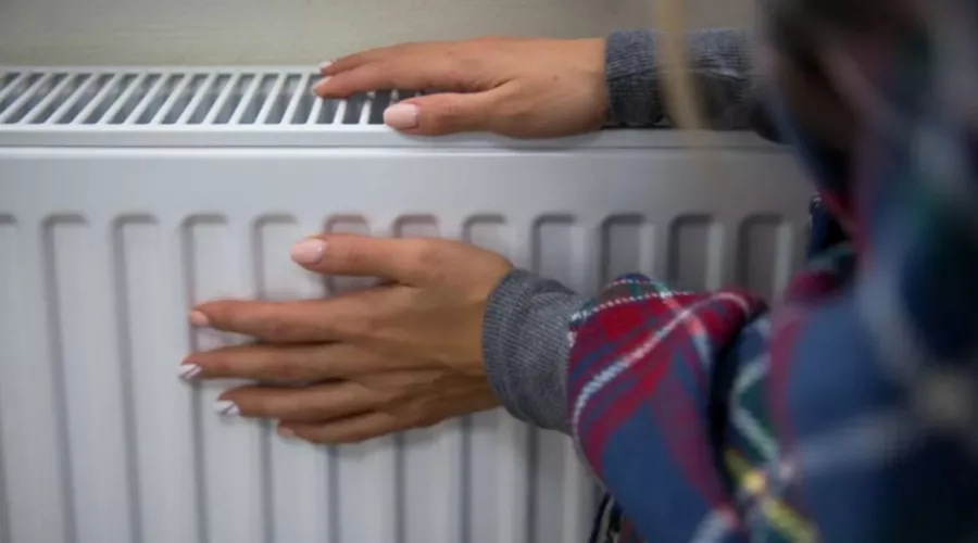 Бийчанам напомнили, что отопление можно подключить в домах раньше срока
