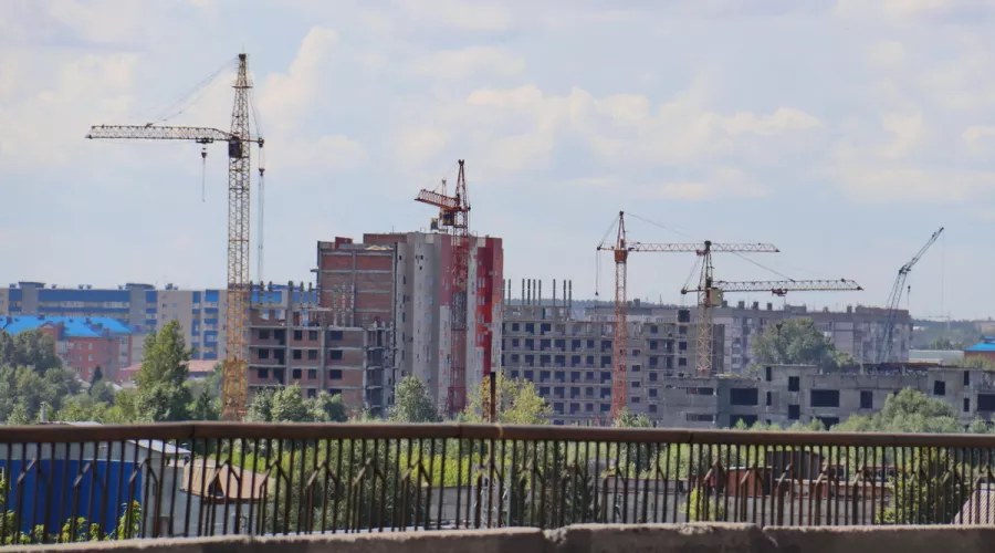 Алтайский край выполнил план по расселению аварийного жилья на 2021 год 