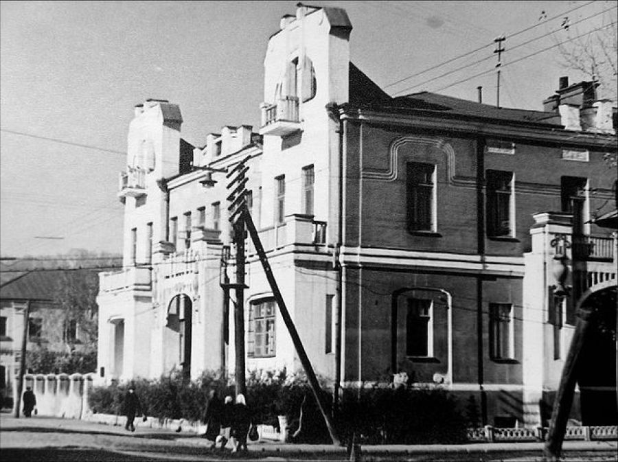 Ассановский особняк в советское время