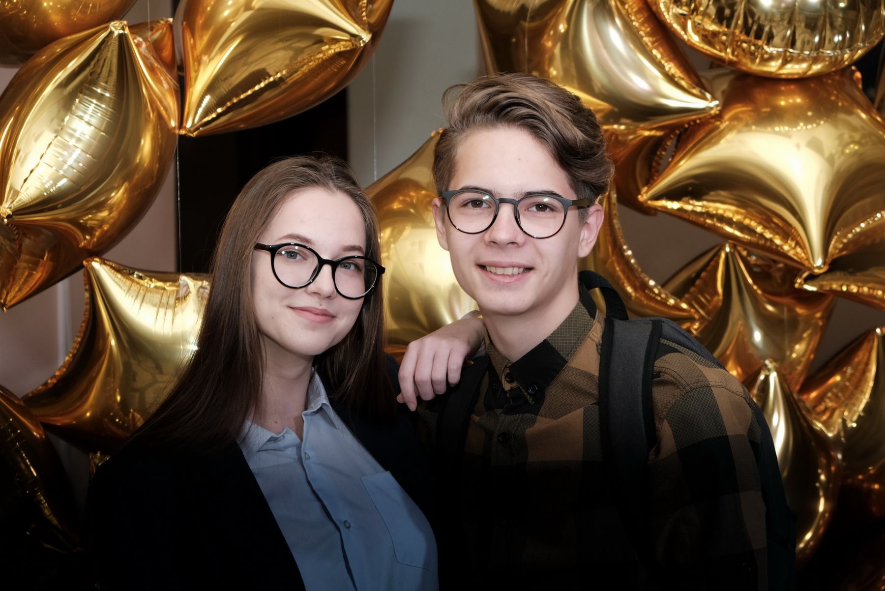 Как студенты отправляются в походы, работают с детьми и ведут мобильный репортаж