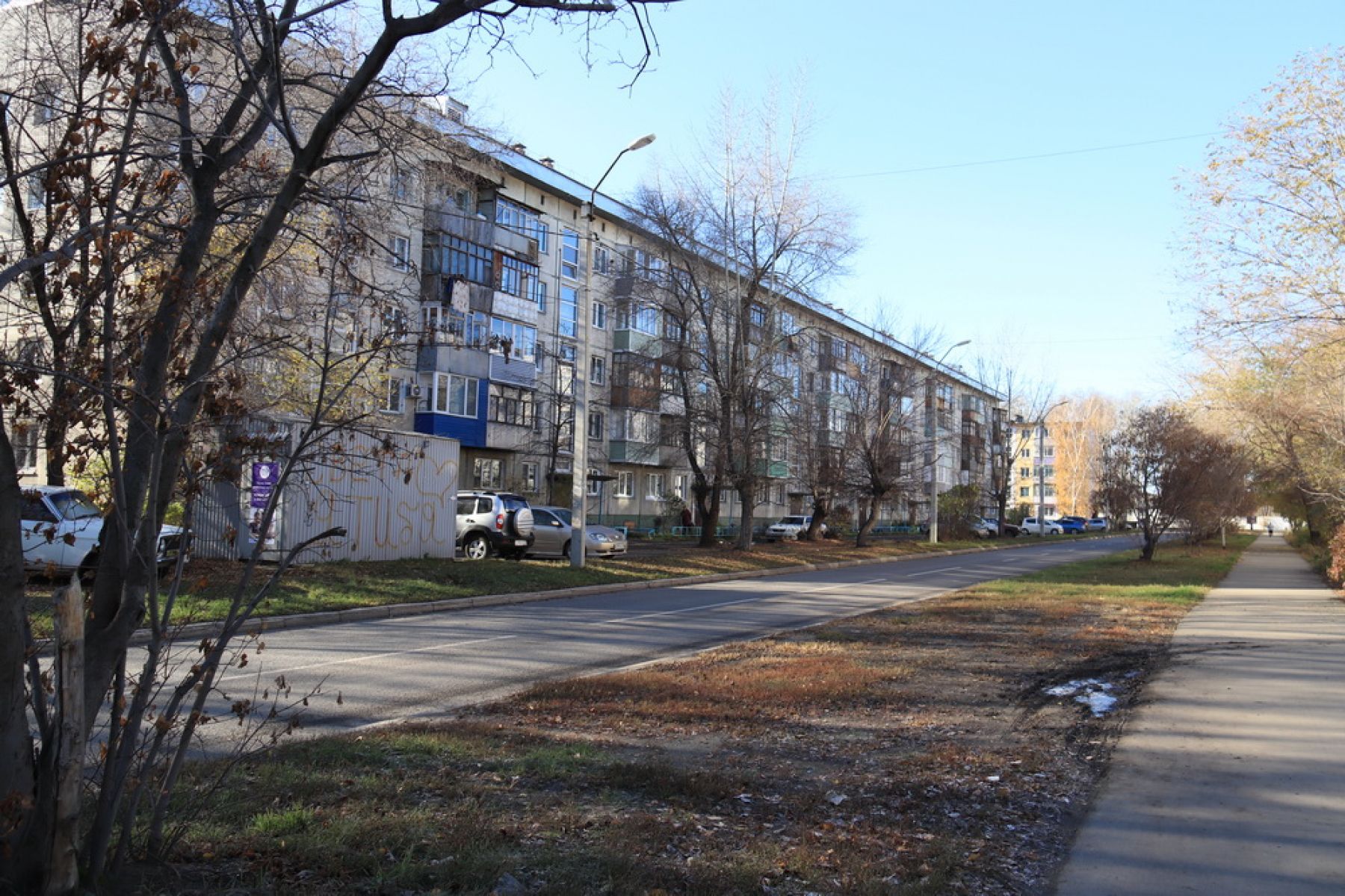 Верни мне мой 200. : что бийчане пишут на стенах?