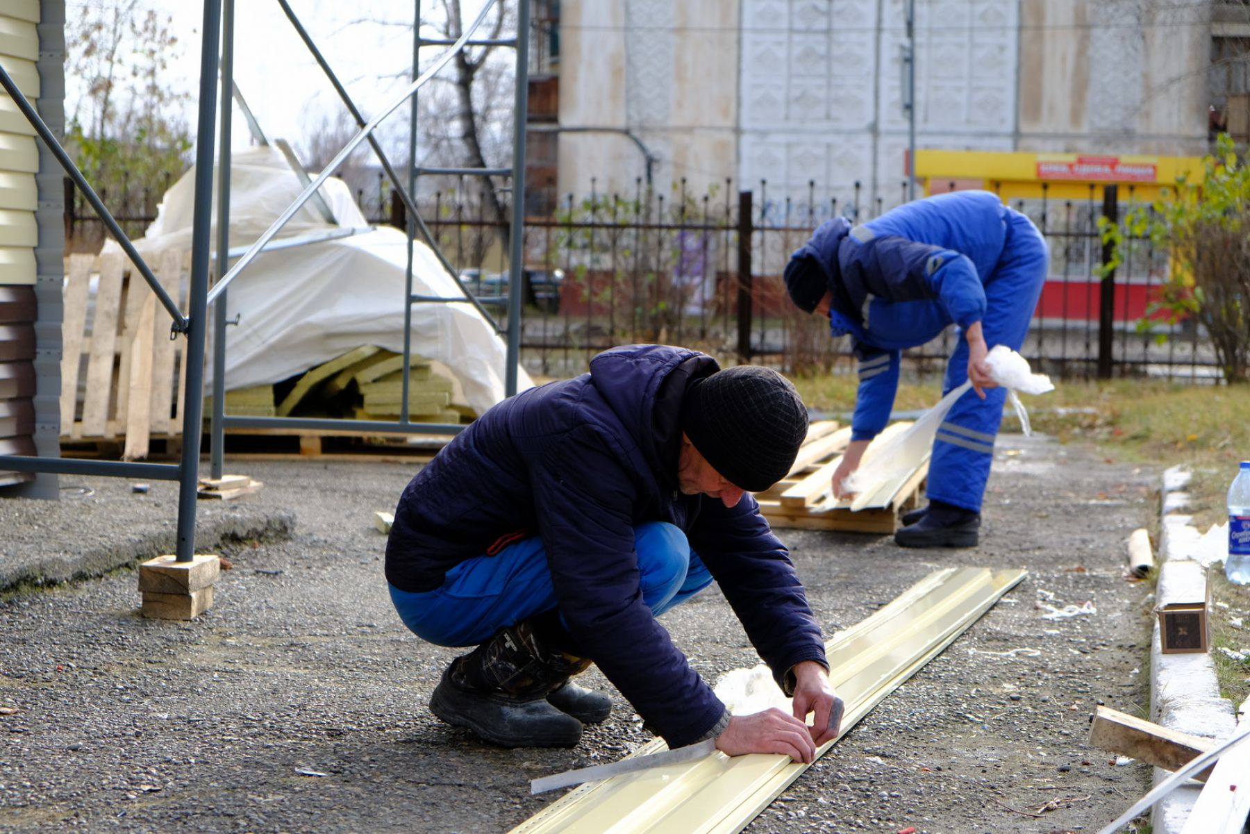 Рядом с ремонтируемой школой №34 появится стадион