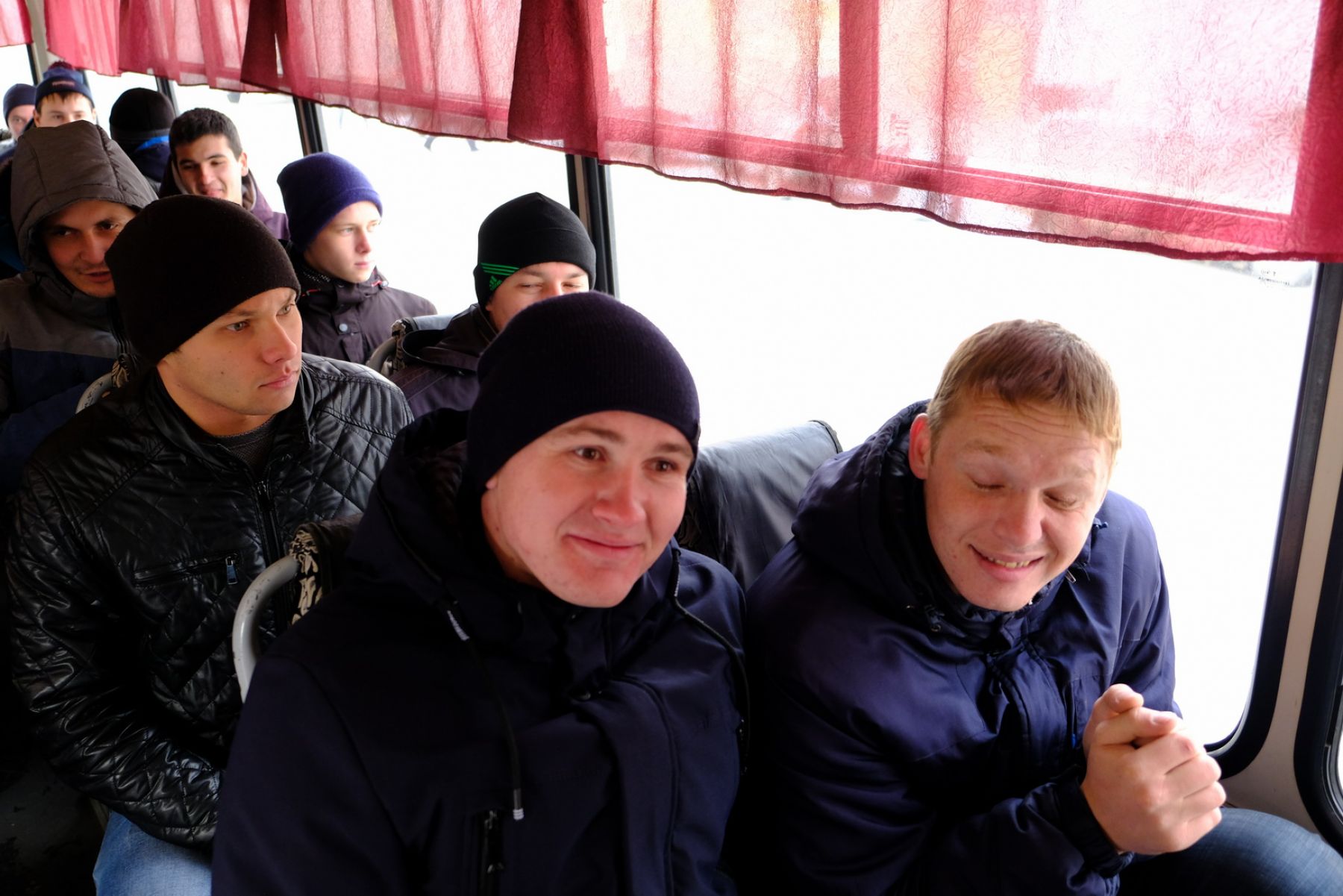 Бийские призывники выяснили, кто самый ловкий