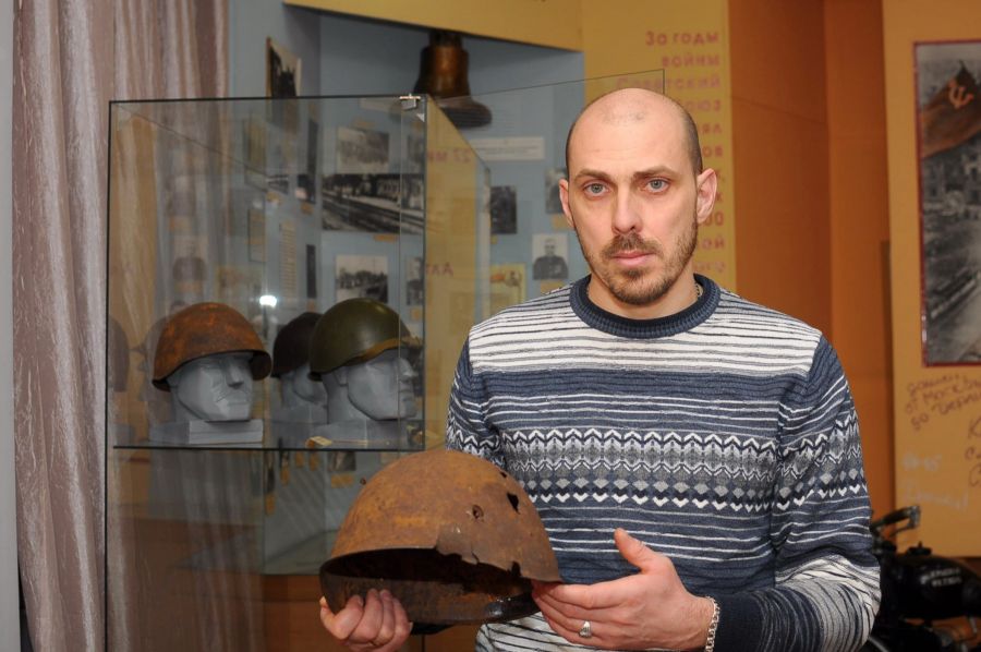 Дать по каске: в Бийском музее проследили эволюцию шлема