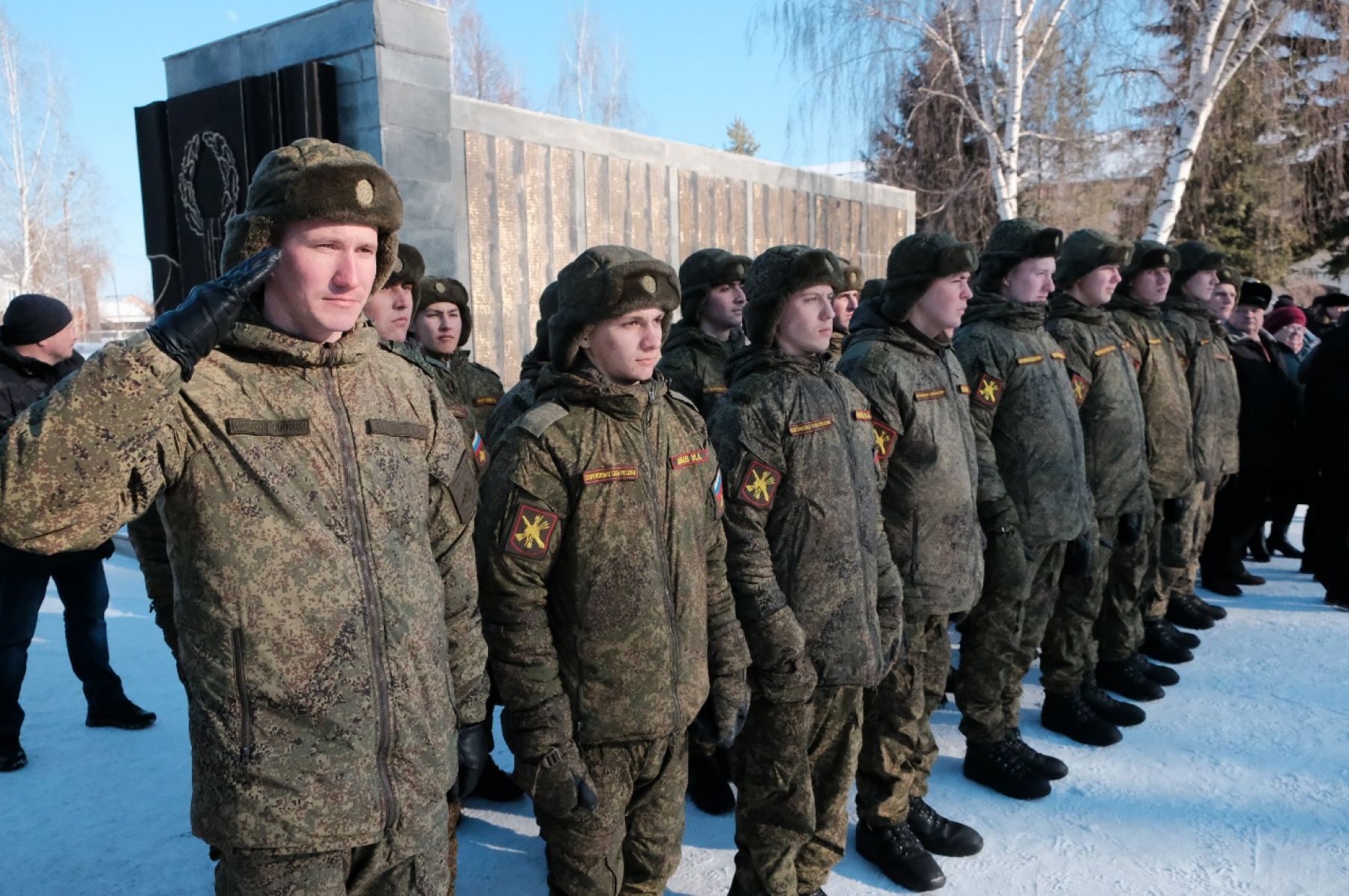 Бийчане отметили 30-ю годовщину вывода советских войск из Афганистана 