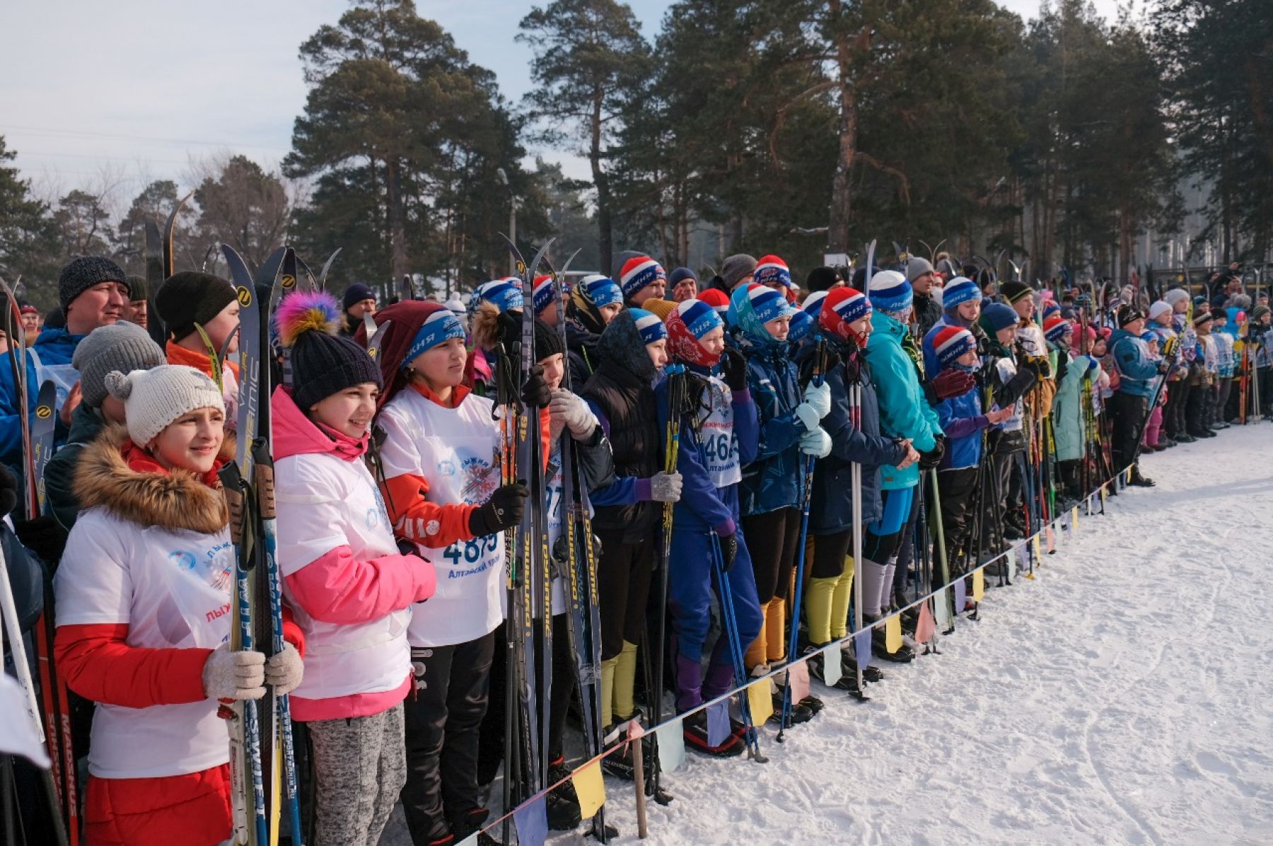 Бийск принял участие в массовой гонке «Лыжня России» 