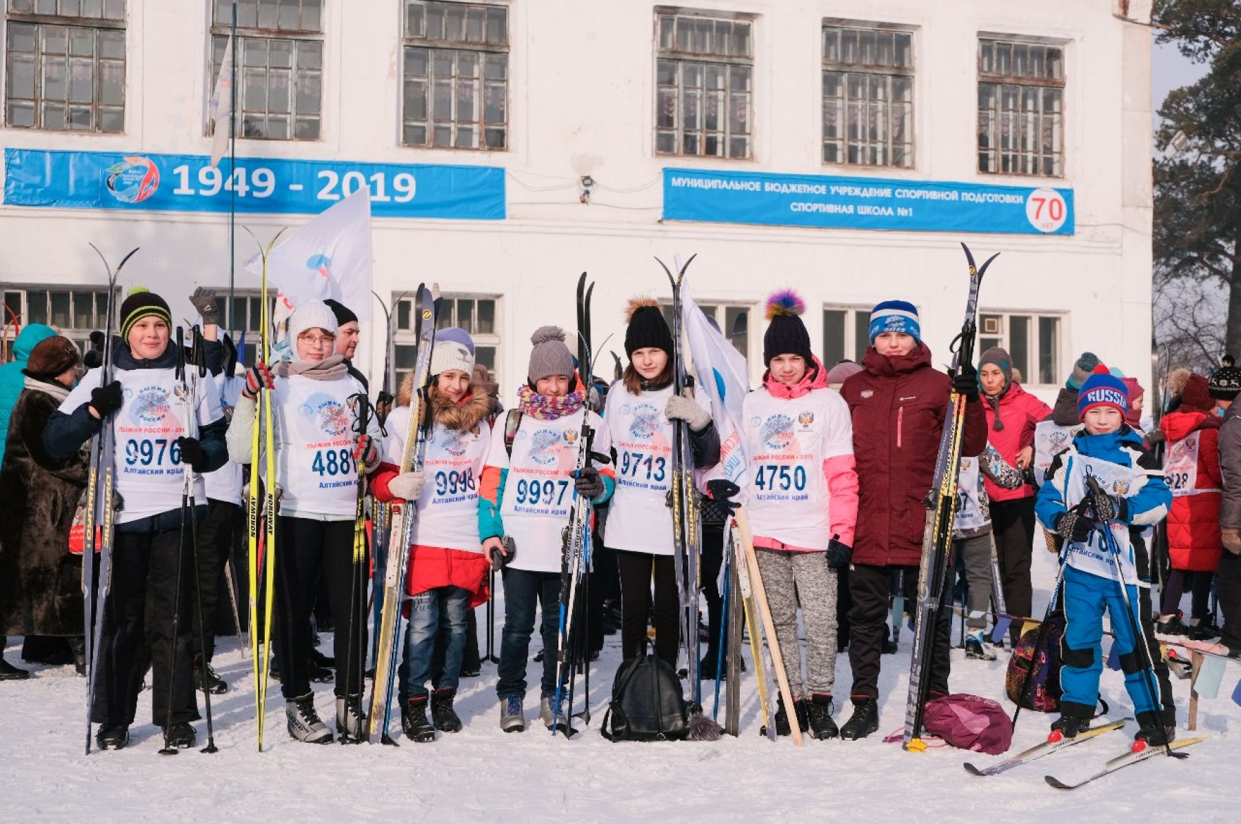 Бийск принял участие в массовой гонке «Лыжня России» 