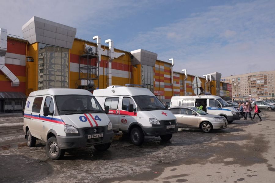 Здание «заминировано»: в Бийске опять эвакуируют школы
