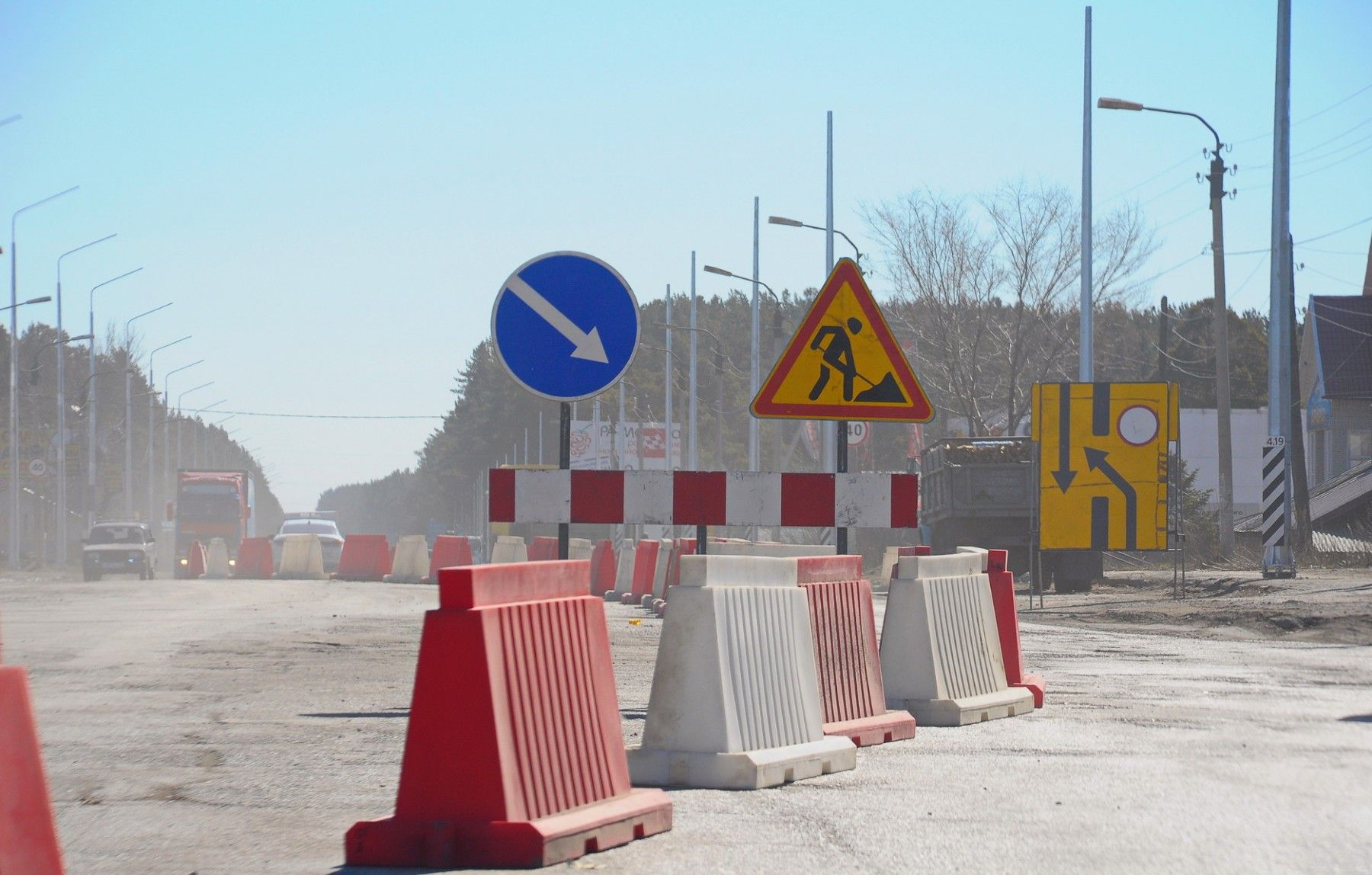 Капитальный ремонт дорожного полотна возобновили на улице Шишкова 