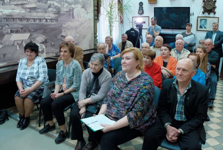 Более 30 предметов подарили Бийскому краеведческому музею его посетители