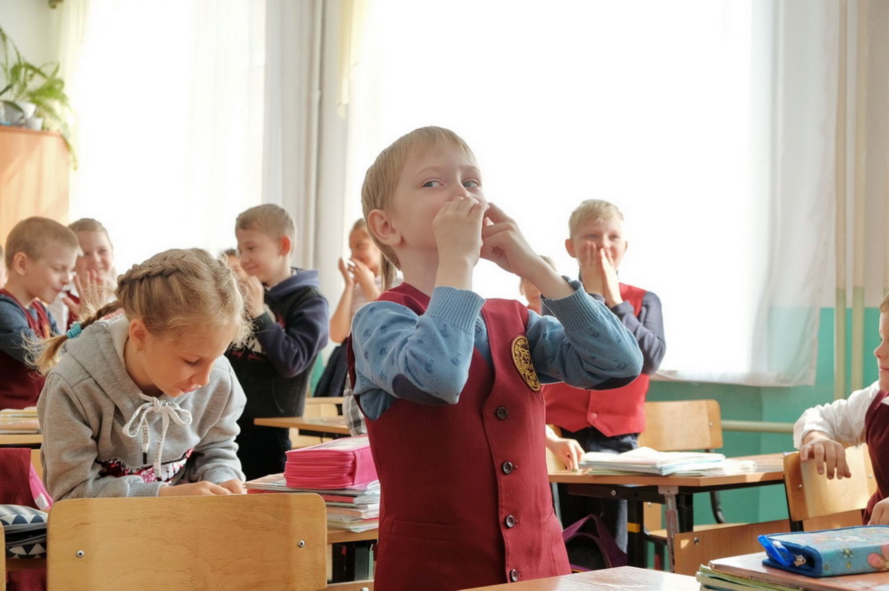 Учить и учиться: поисковики из «Лизы Алерт» провели уроки с бийскими школьниками