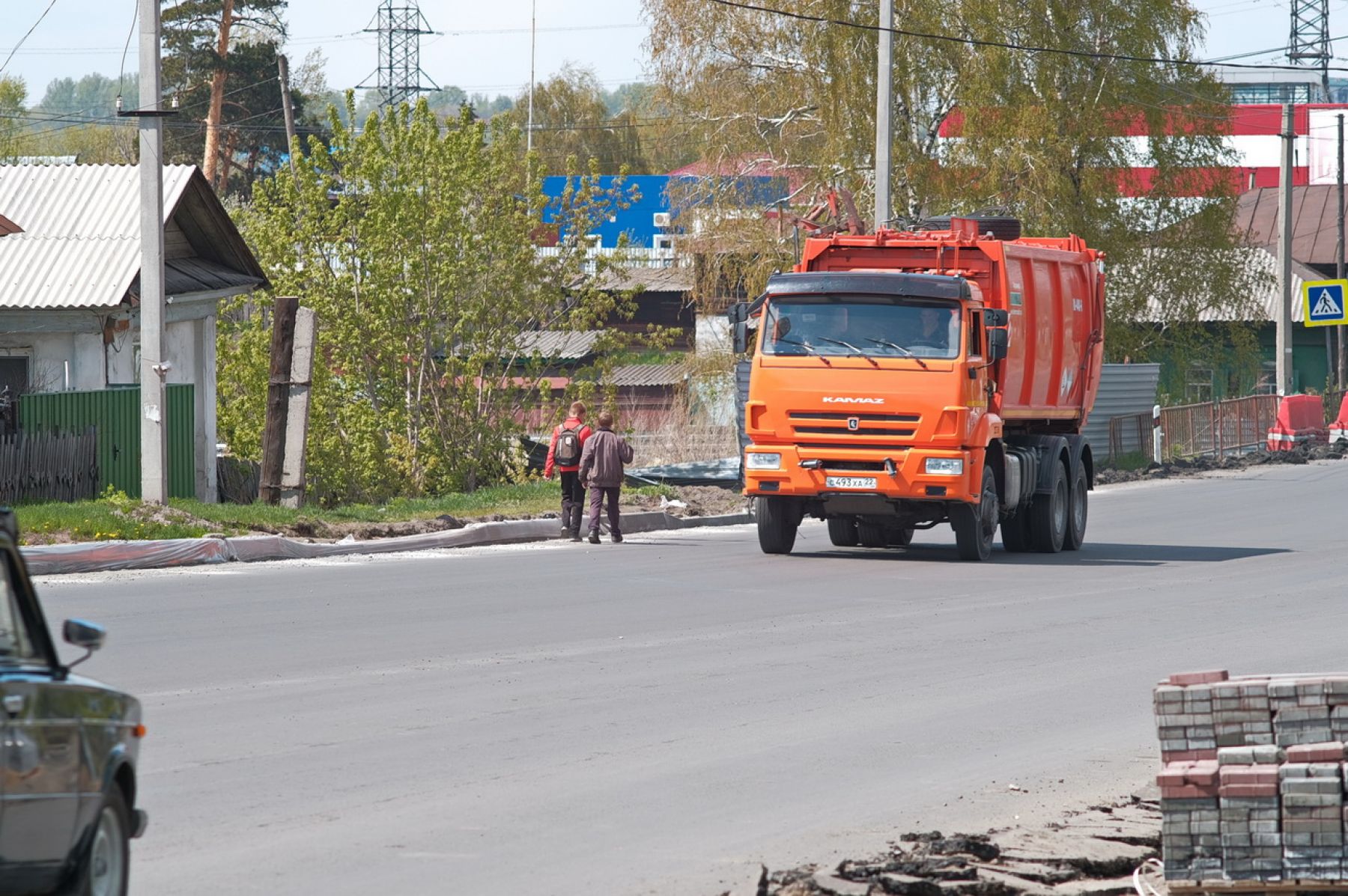 Знак пешеходного перехода «потерялся» рядом со школой №6 в Бийске