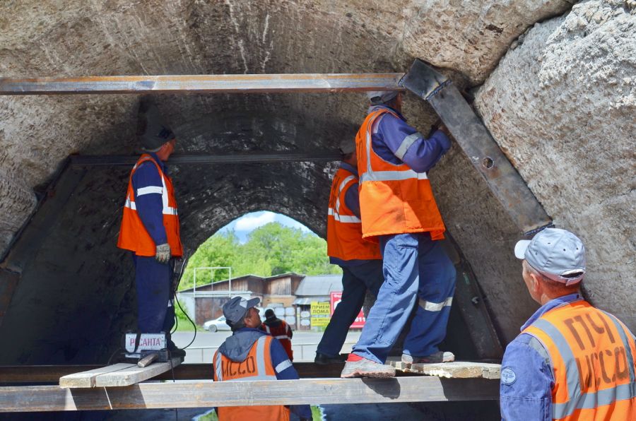 Большой крюк по «убитой» дороге ждет бийчан из-за закрытия тоннеля 