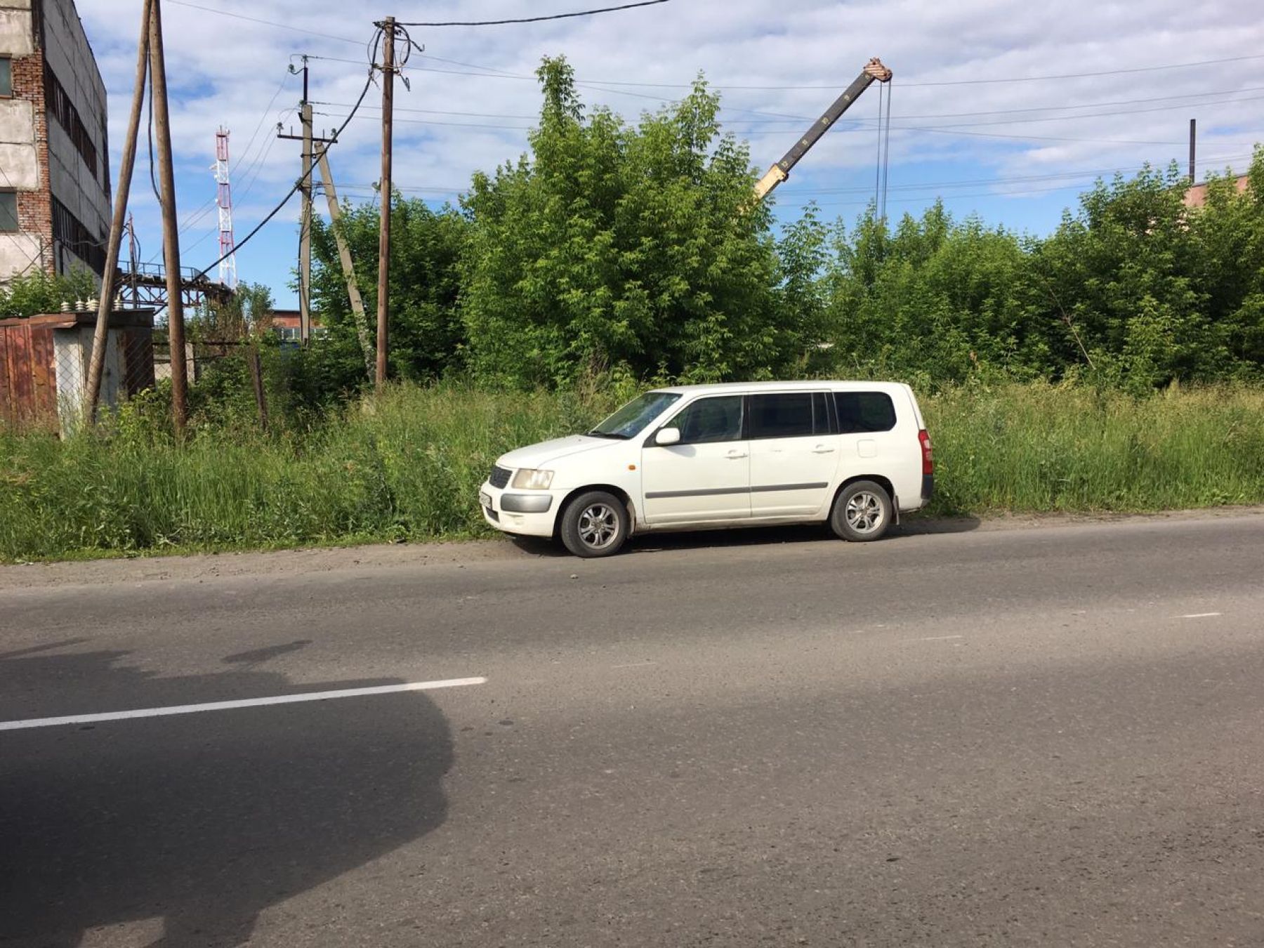 ДТП с переворотом произошло в Бийске в районе Межрайбазы 