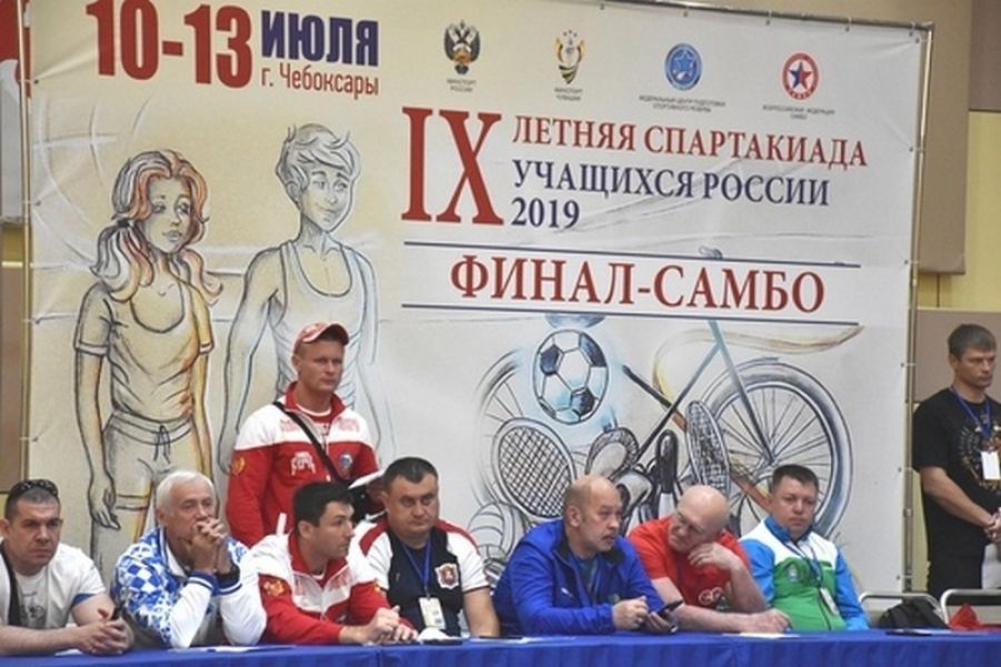 Бийчане участвовали в соревнованиях летней спартакиады учащихся России по самбо