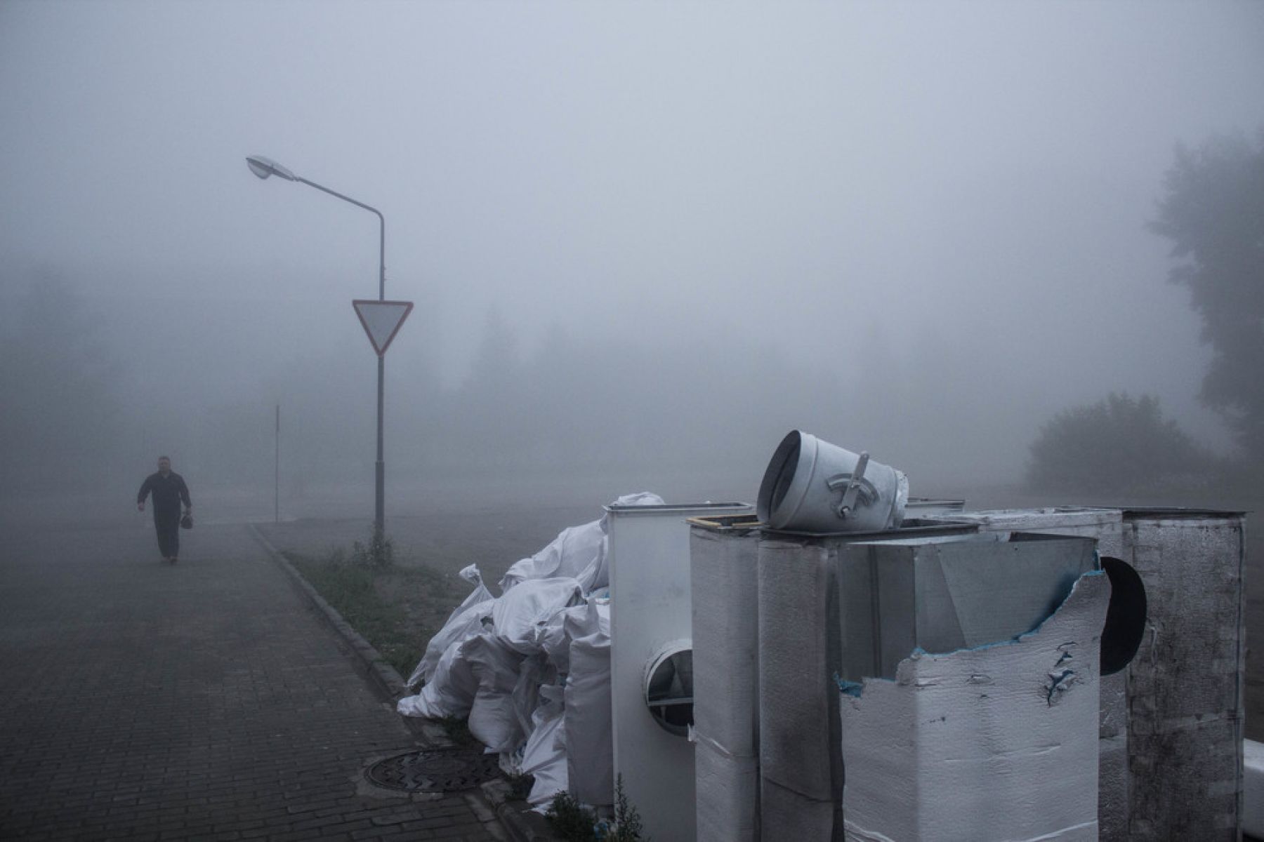 Сайлент-Бийск: город накрыло туманом из воды и дыма 