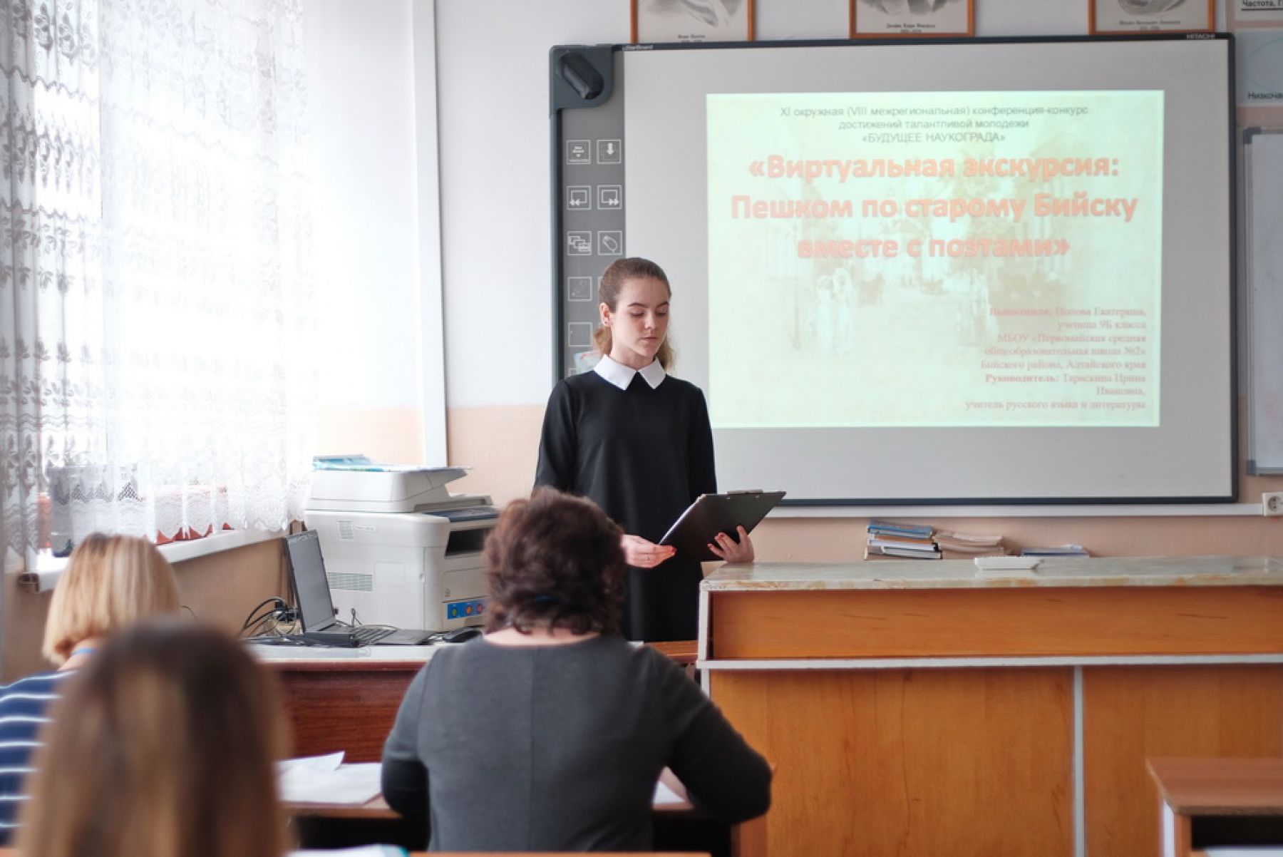 Педагоги, ученики и психологи рассуждают о плюсах и минусах школьной формы