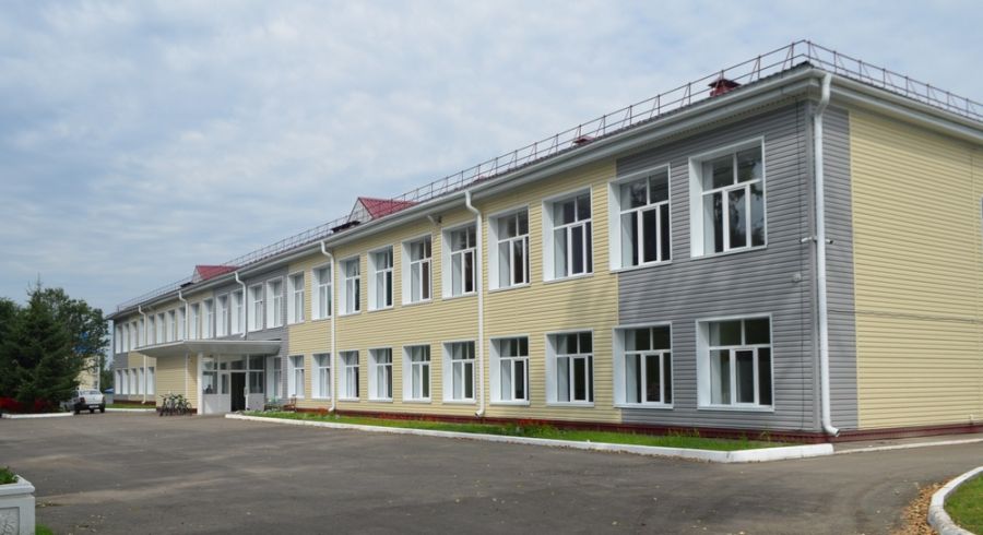 Обновленную школу в селе Первомайское Бийского района открыли к началу учебы