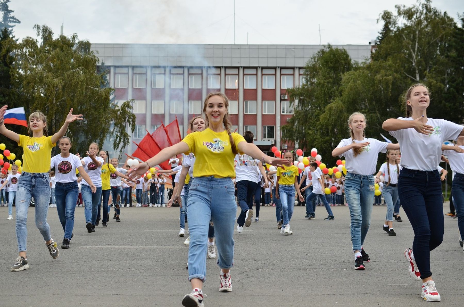 15 самых эмоциональных снимков первого дня празднования юбилея Бийска 