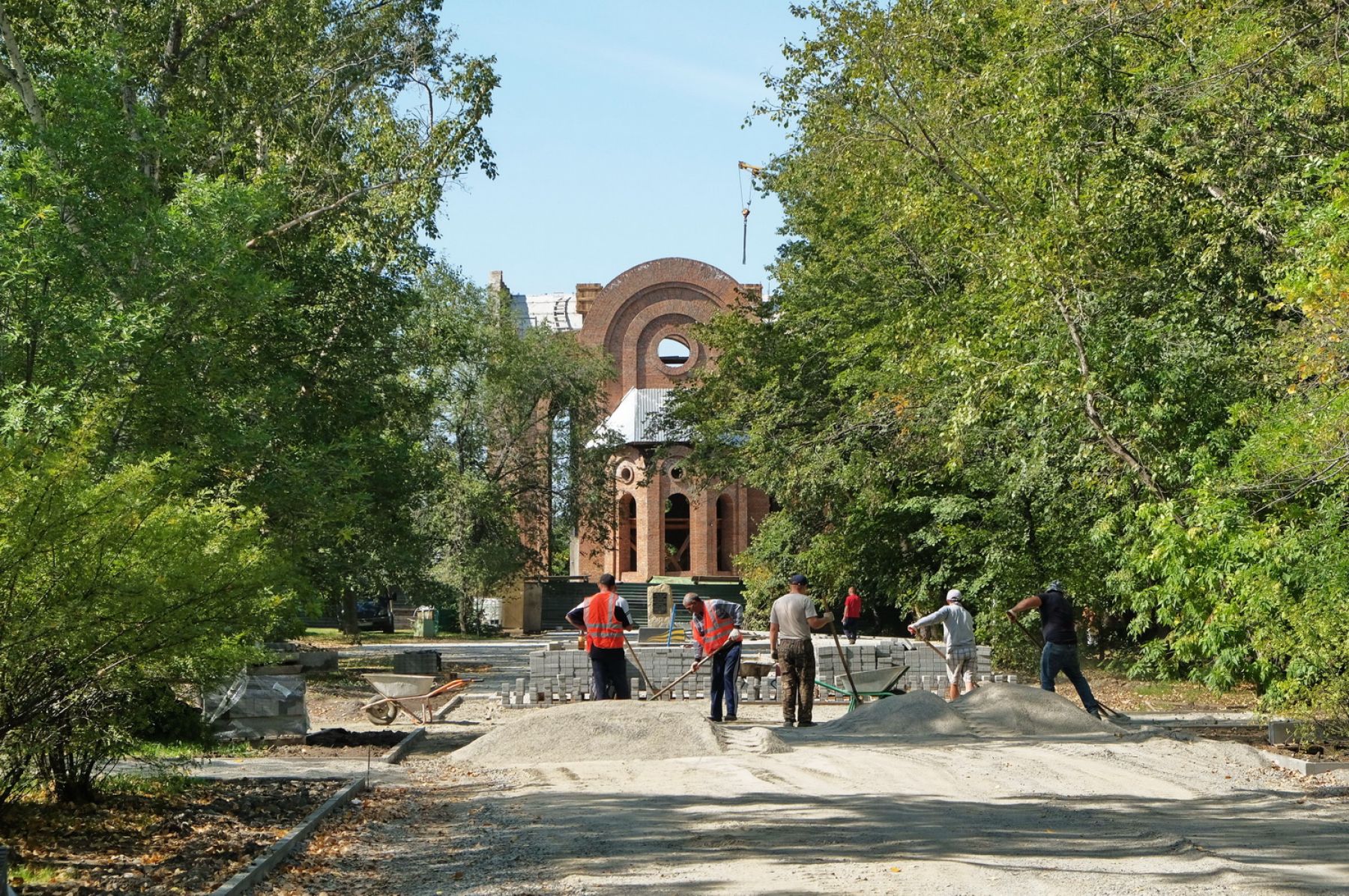 Ксения Потехина, начальник управления ЖКХ, - о дворах, которые "тонут"