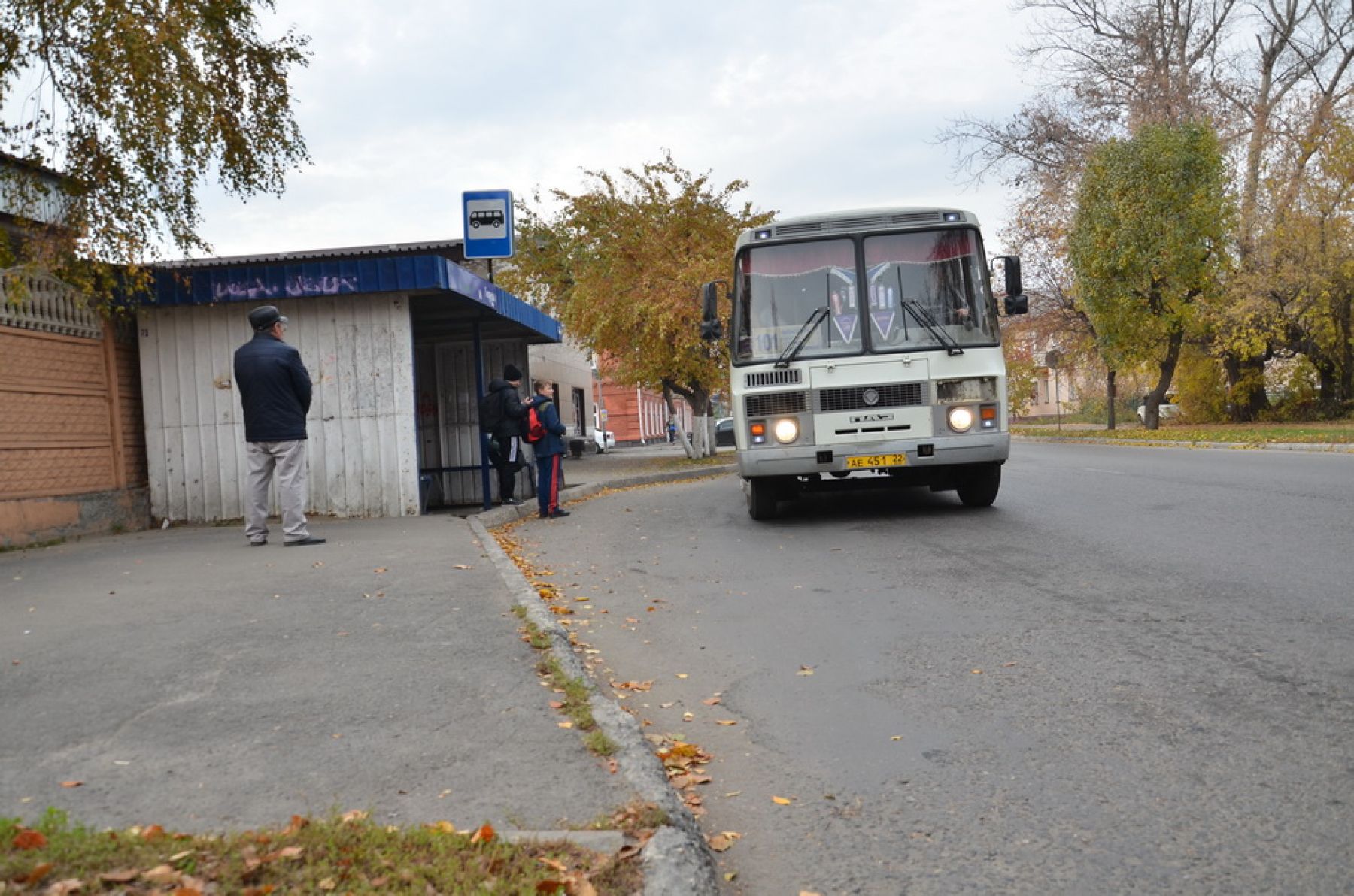 Какие остановки транспорта в Бийске вызывают больше всего нареканий