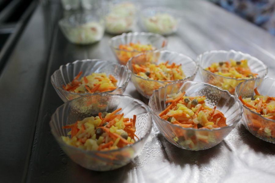 Каша вместо бутерброда: в Бийске обсудили организацию школьного питания