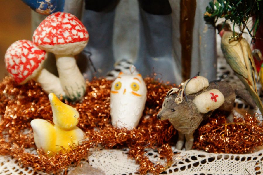 Бийский музей приглашает посмотреть на коллекцию елочных ретро-игрушек