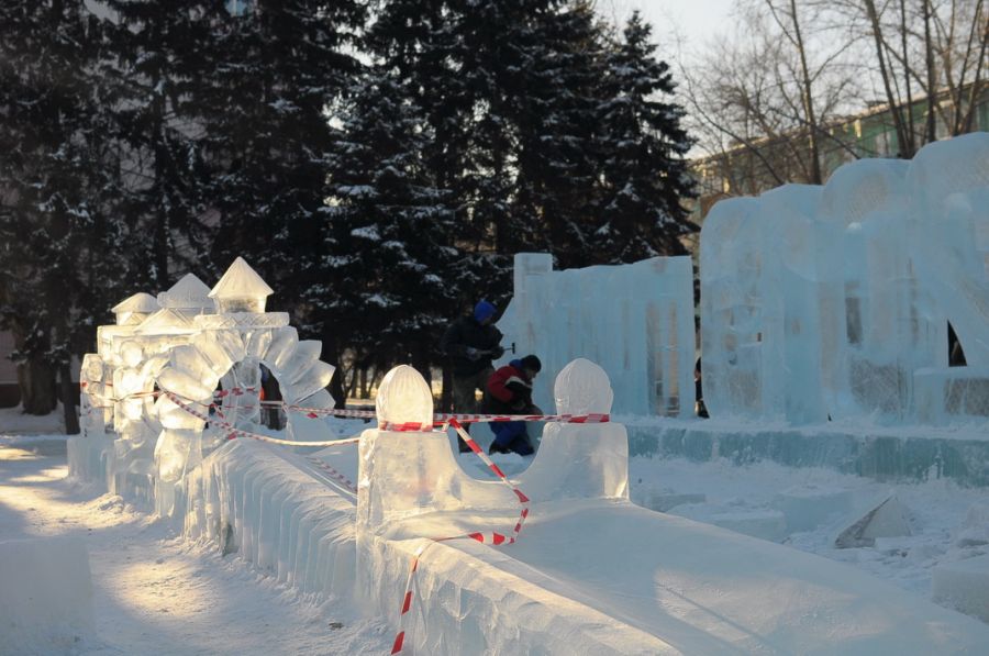 Снежный городок на АБ украсят ледяные скульптуры 