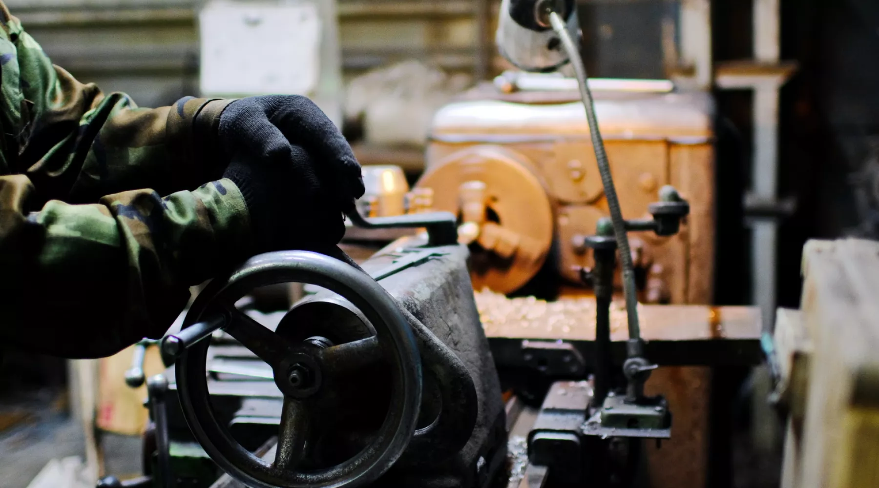 Штрафы, имидж, демонтаж: как бийский завод обязали восстановить храм 