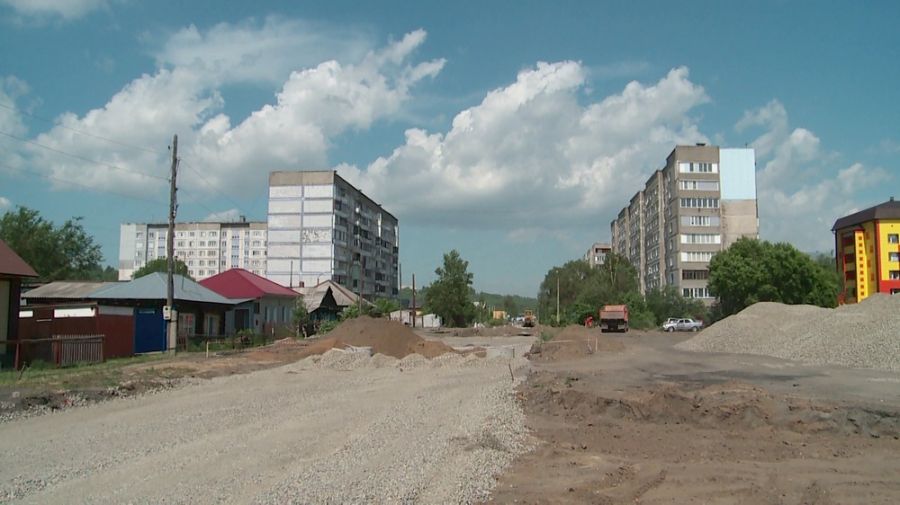 Жители улицы Короленко опасаются, что после ремонта дороги их дома подтопит