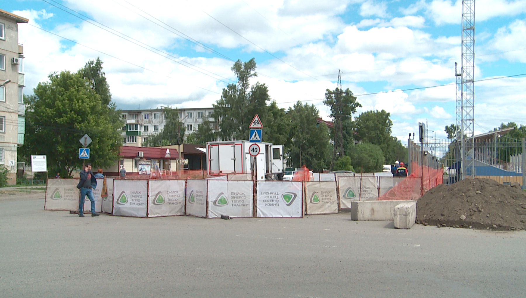 СГК ведет ремонтные работы на теплосетях Бийска в круглосуточном режиме