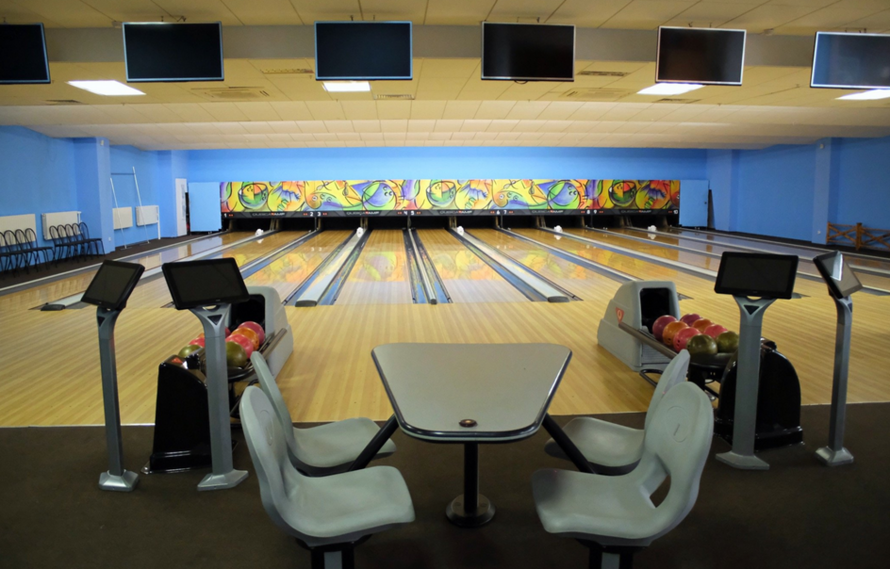 Половина здания в простое: как сфера развлечений переживает период ограничений