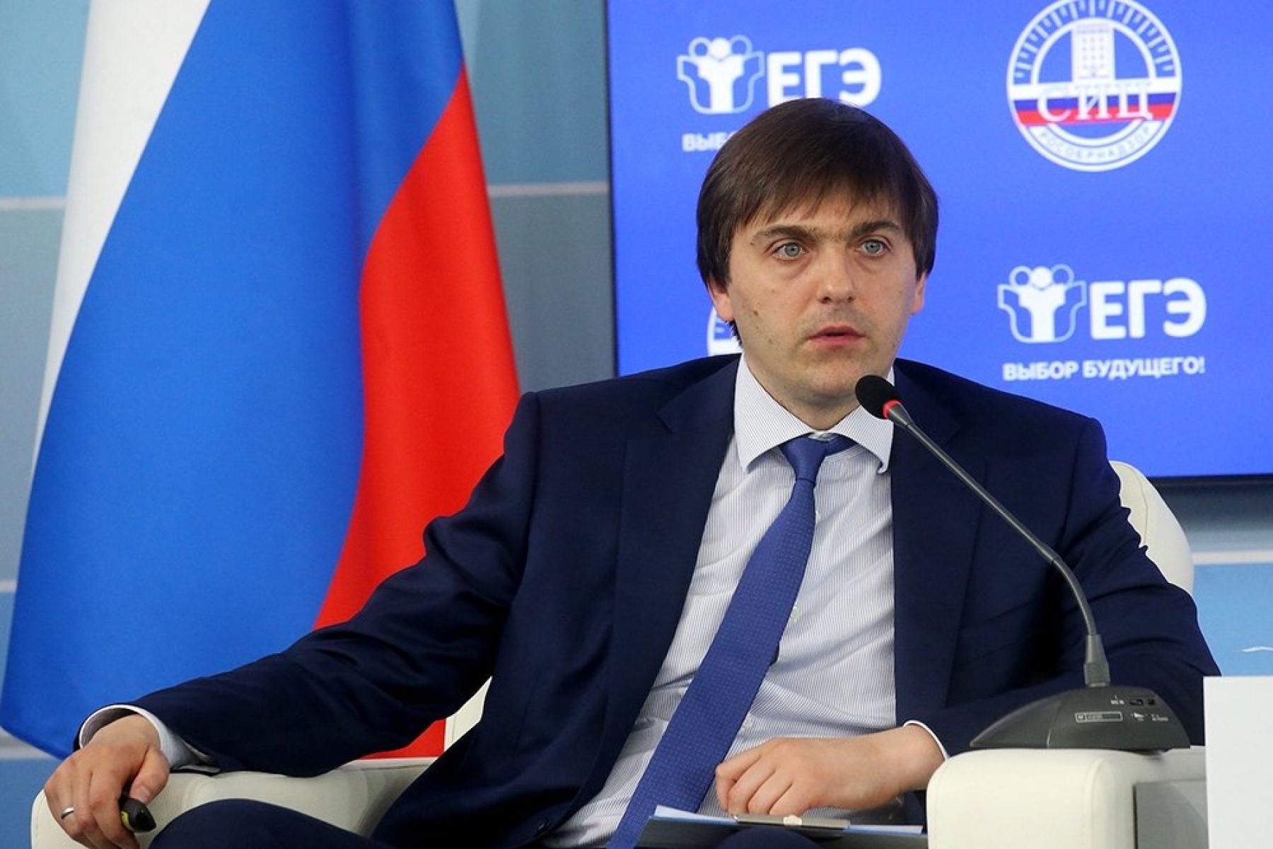 Начался визит министра просвещения России в Алтайский край