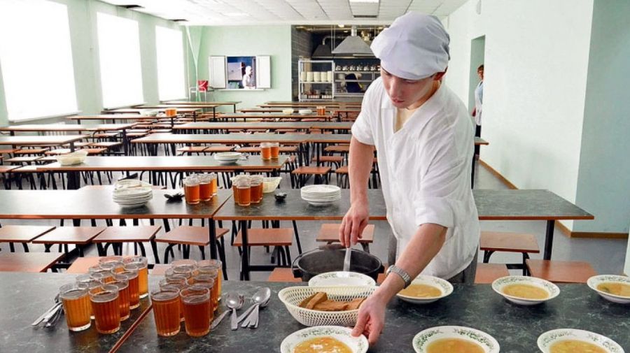 Предприниматели уверены, что рынок школьного питания в Бийске уже поделен