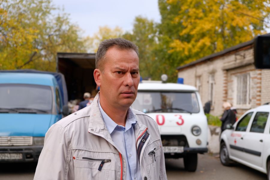 В Бийске среди медиков распределили гуманитарную помощь из Москвы