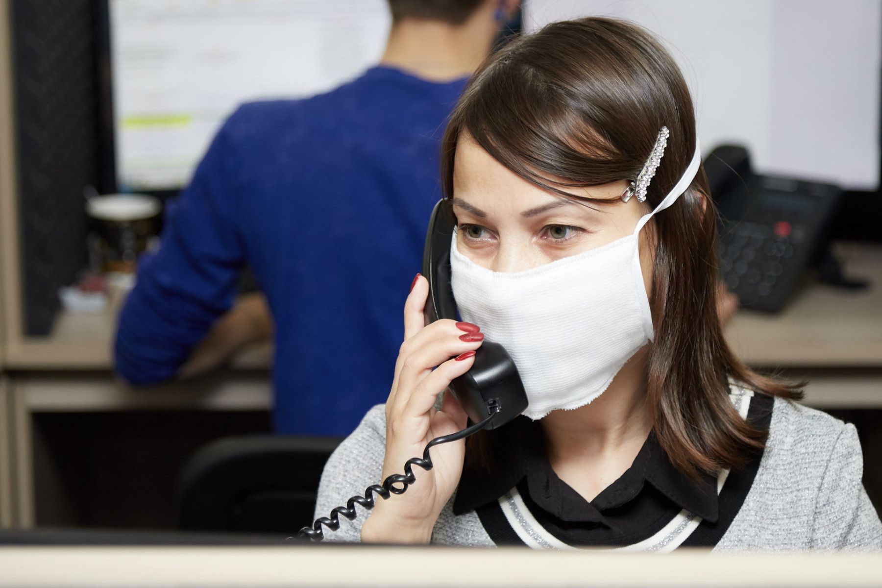 Один хуже другого: как разные регионы России справляются с пандемией